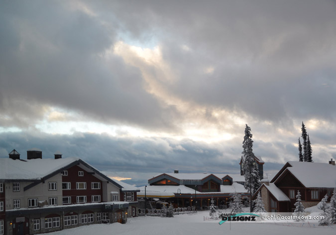 2010.12.10-1528-BigWhite